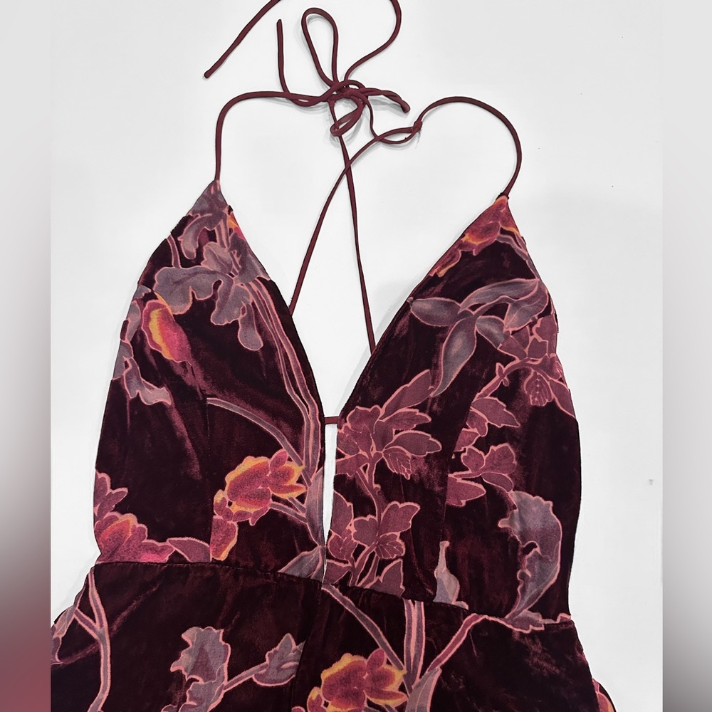 Maroon velvet romper - perfect holiday party outfit